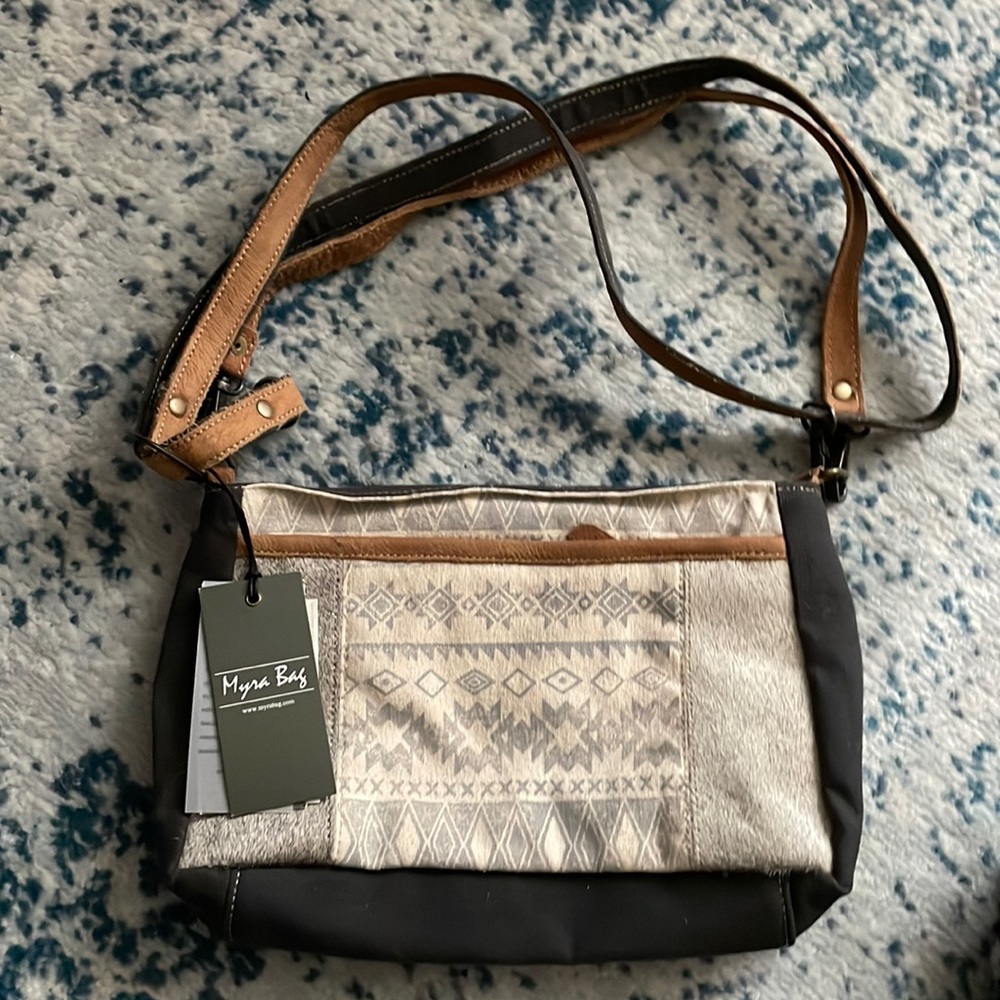 Myra Bag Classic Design crossbody& Shoulder Bag